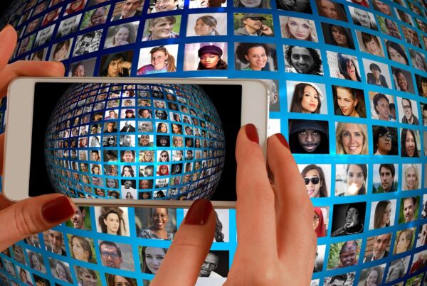 social media e rischio psicologico